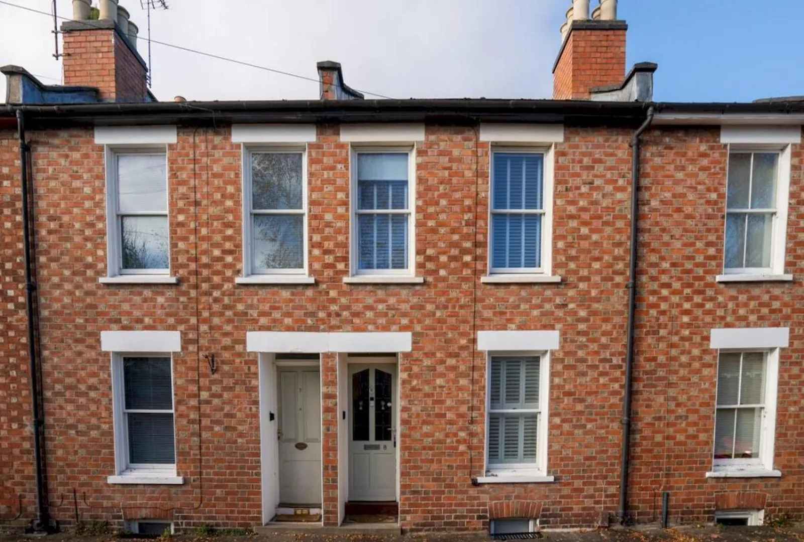 Central Victorian Terraced House Patio Garden - Pass The Keys Cheltenham Holiday home